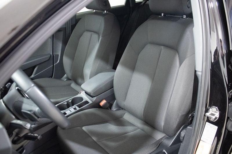 Audi A3 A3 SPB 30 TFSI S-TRONIC Business Advanced