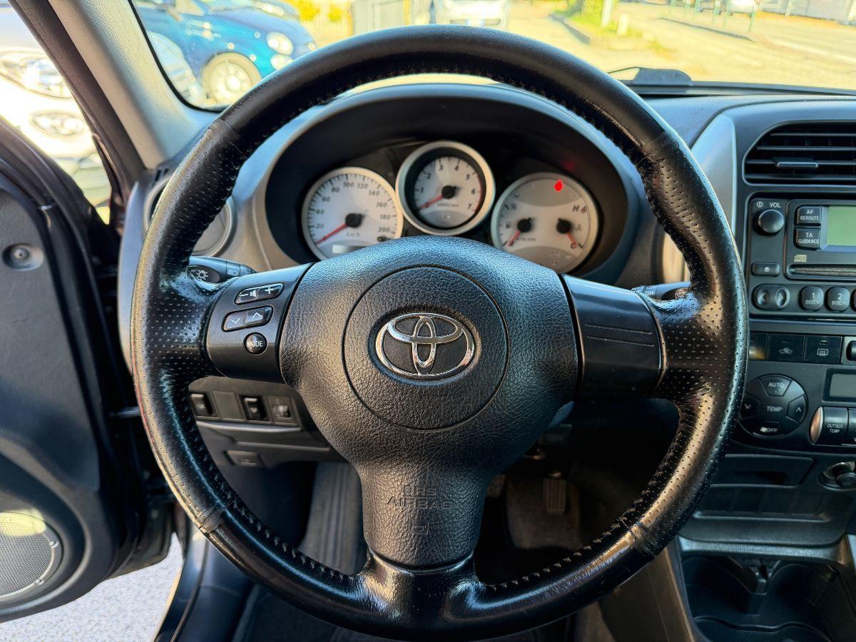 TOYOTA - RAV4 - 2.0 Tdi D-4D 5 porte Sol
