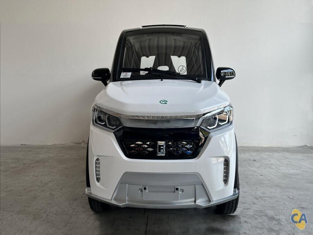 FREEDOM EVO - Macchina Senza Patente- Manubrio