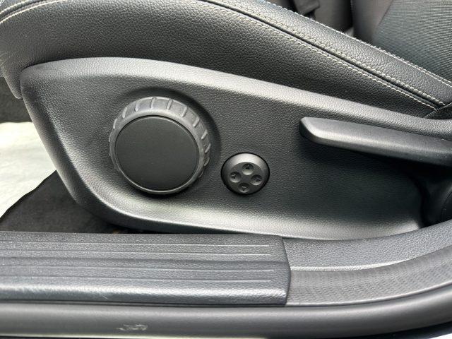 MERCEDES-BENZ A 180 d Sport - 18" - Telecamera - Carplay