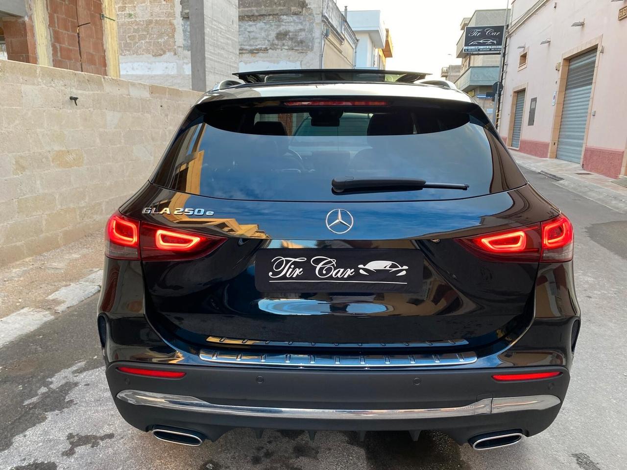 MERCEDES GLA 250DE EQ-POWER PREMIUM 1.3 160CV TETTO NAVI CAM ANNO 2021