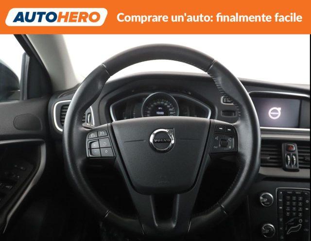 VOLVO V40 Cross Country D2