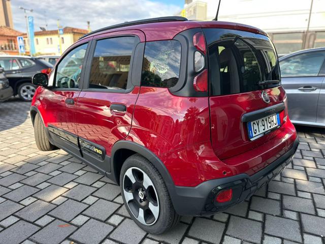 FIAT Panda 1.0 FireFly S&S Hybrid Pandina Cross