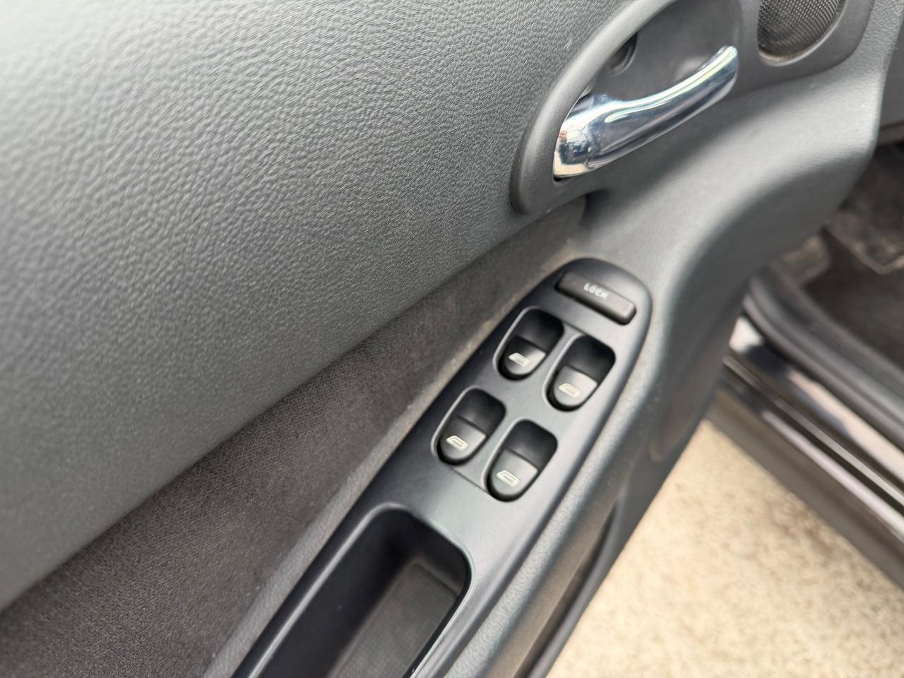 Alfa Romeo 156 1.8i 16V Twin Spark cat Distinctive