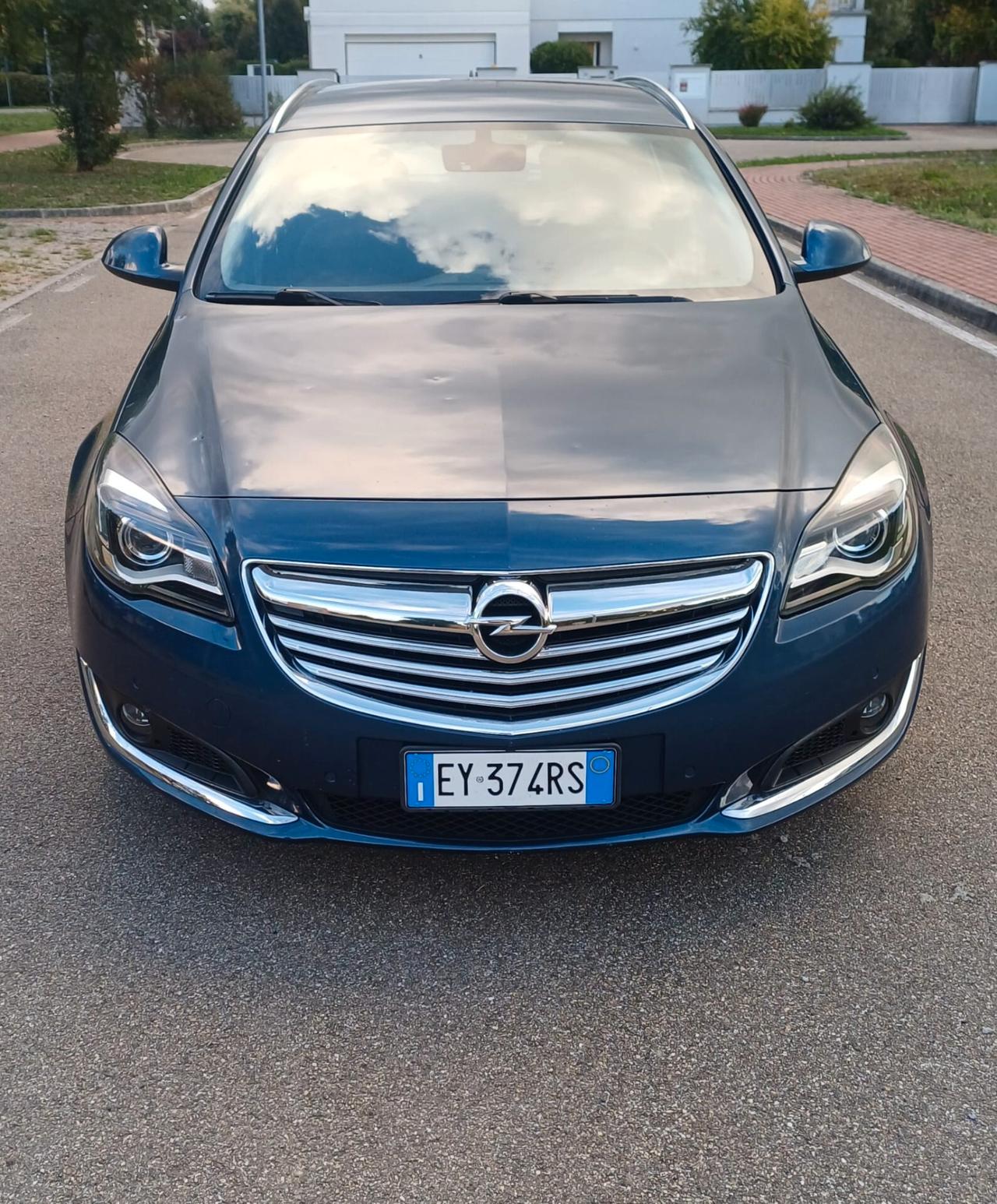 Opel Insignia 2.0 CDTI 140CV Ecopower 104gr. Sports Tourer Cosmo Business