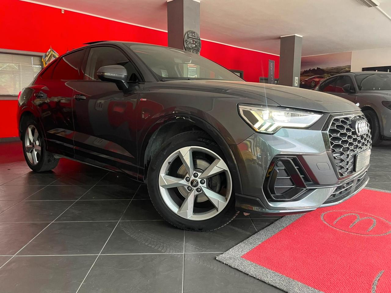 AUDI Q3 SPTB 35tdi S-TRONIC S-LINE *TETTO APRIBILE*