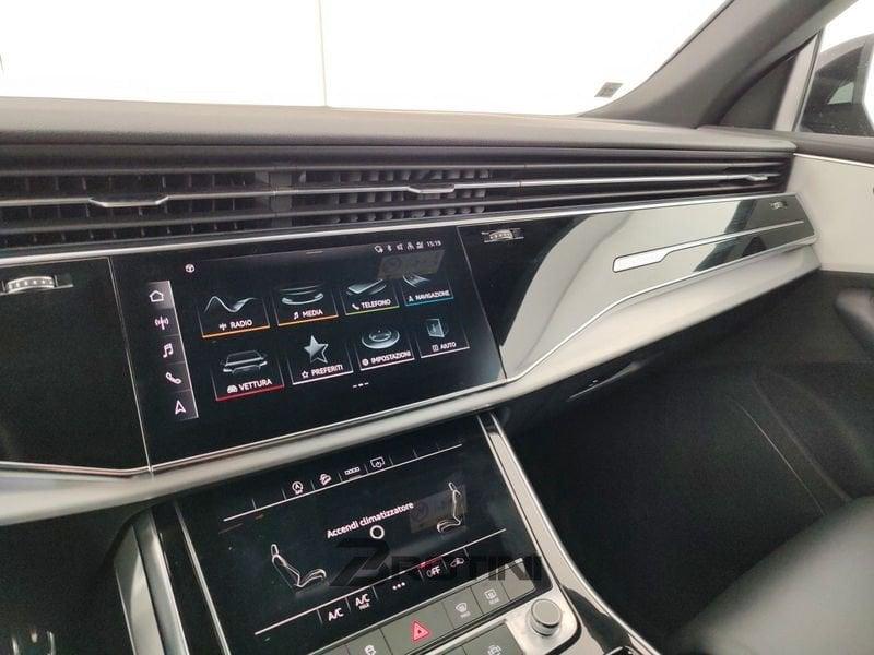 Audi Q8 45 TDI 170kW quattro tiptronic Sport