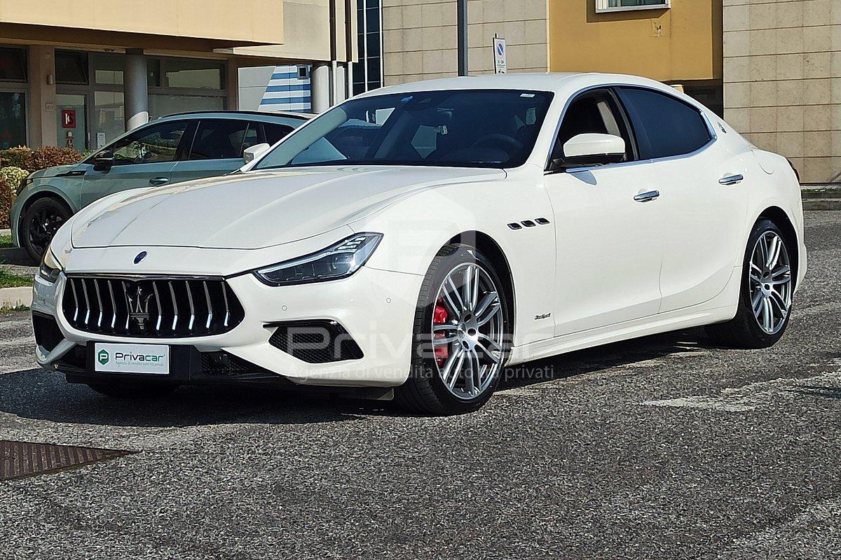 MASERATI Ghibli V6 Diesel 275 CV Gransport