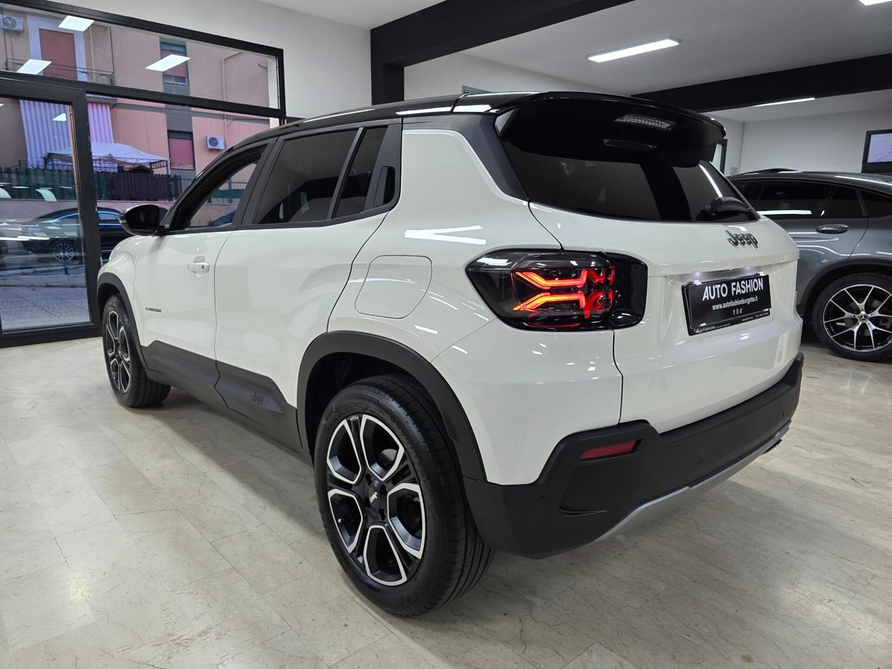Jeep Avenger 1.2 Turbo 100 CV Summit