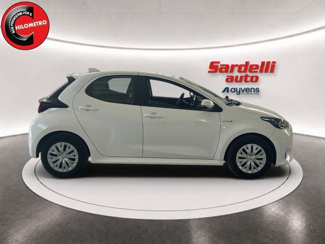TOYOTA Yaris 1.5 Hybrid 5 porte Business