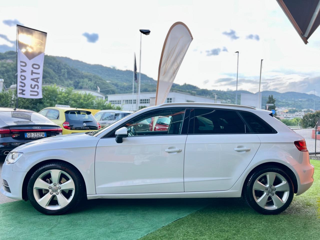 Audi A3 Sportback 1.6 TDI 105 cv OTTIME CONDIZIONI