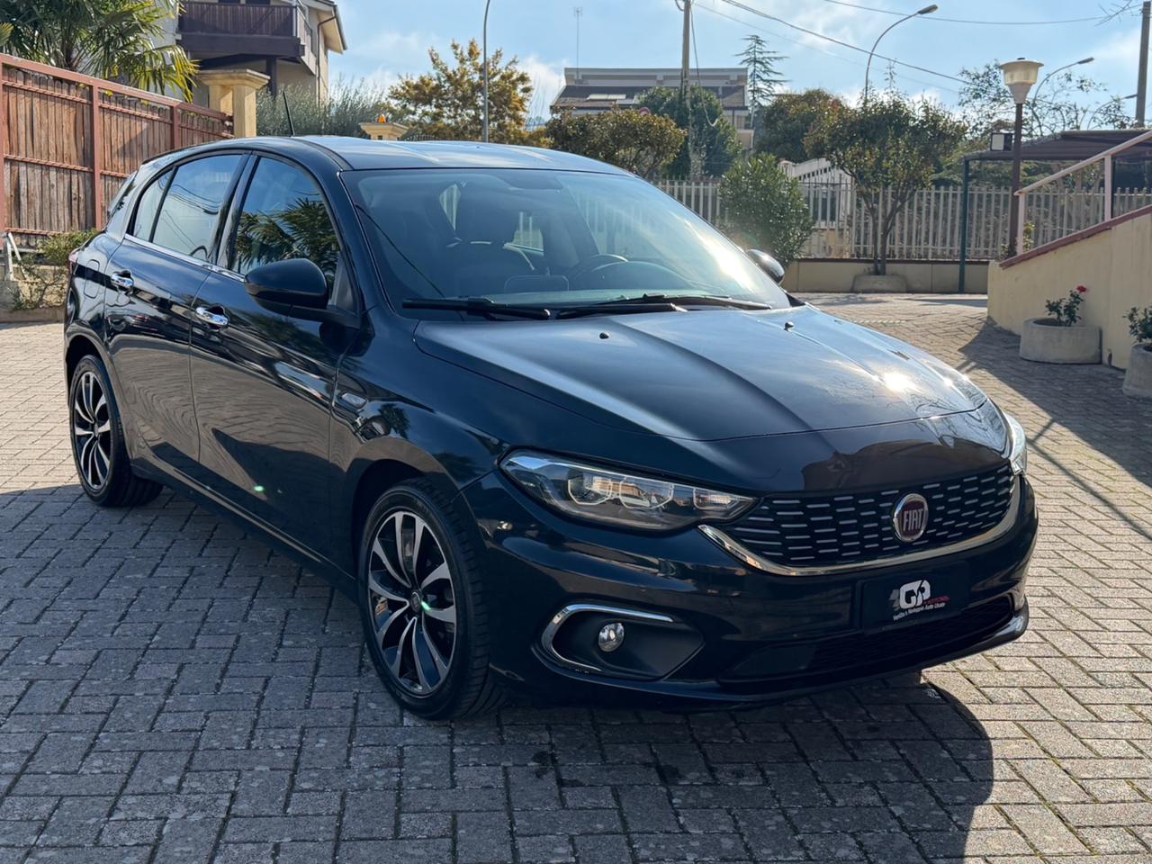 Fiat Tipo 1.6 Mjt S&S 5 porte S-Design