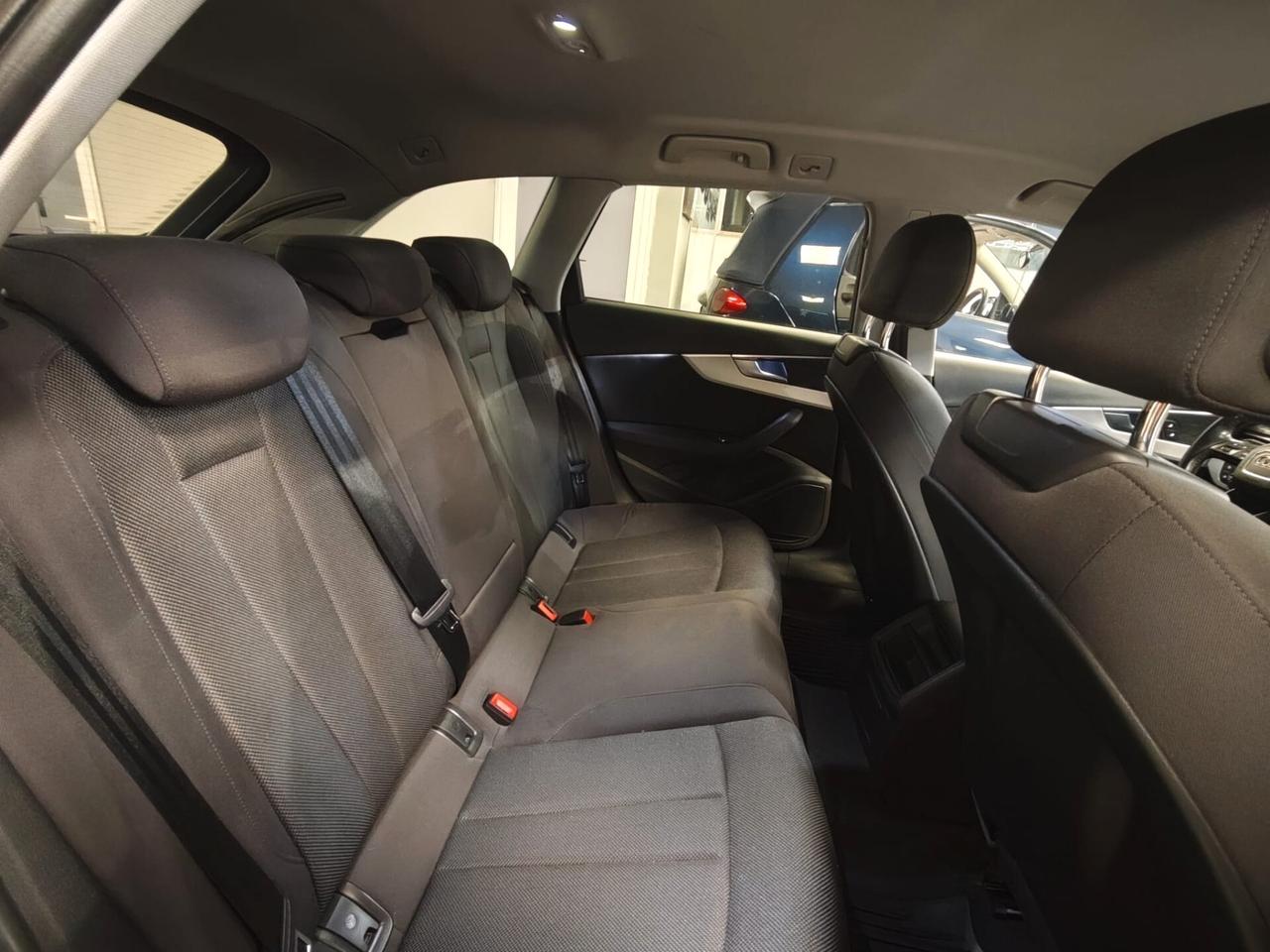 Audi A4 2.0 TDI 150 CV ultra Business