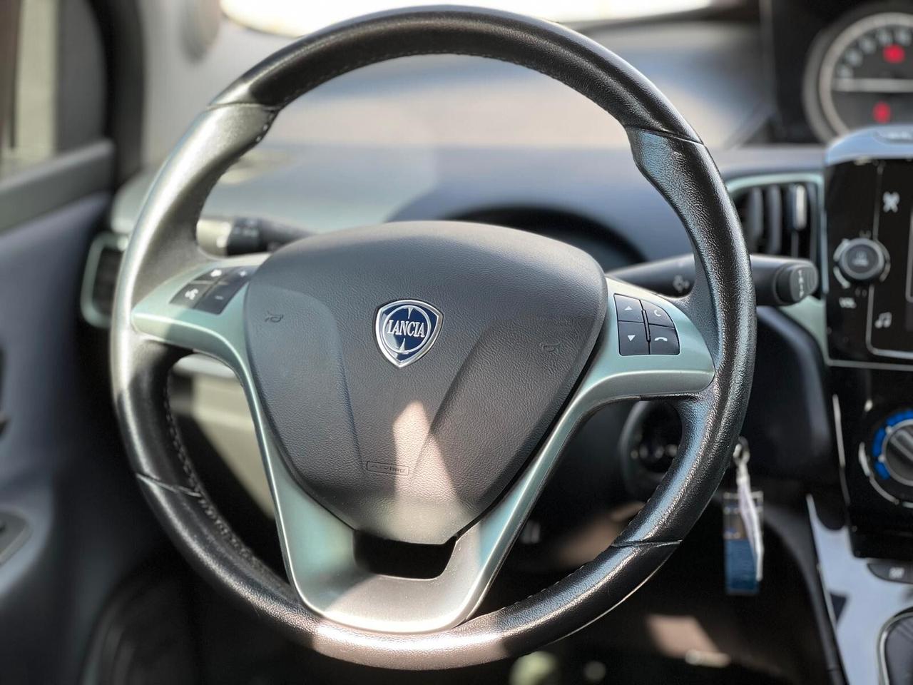 Lancia Ypsilon 1.2 69 CV 5 porte GPL Ecochic