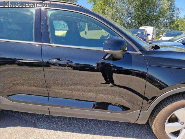VOLVO XC40 XC40 1.5 t2 Momentum Core my21 - targa GG993AS