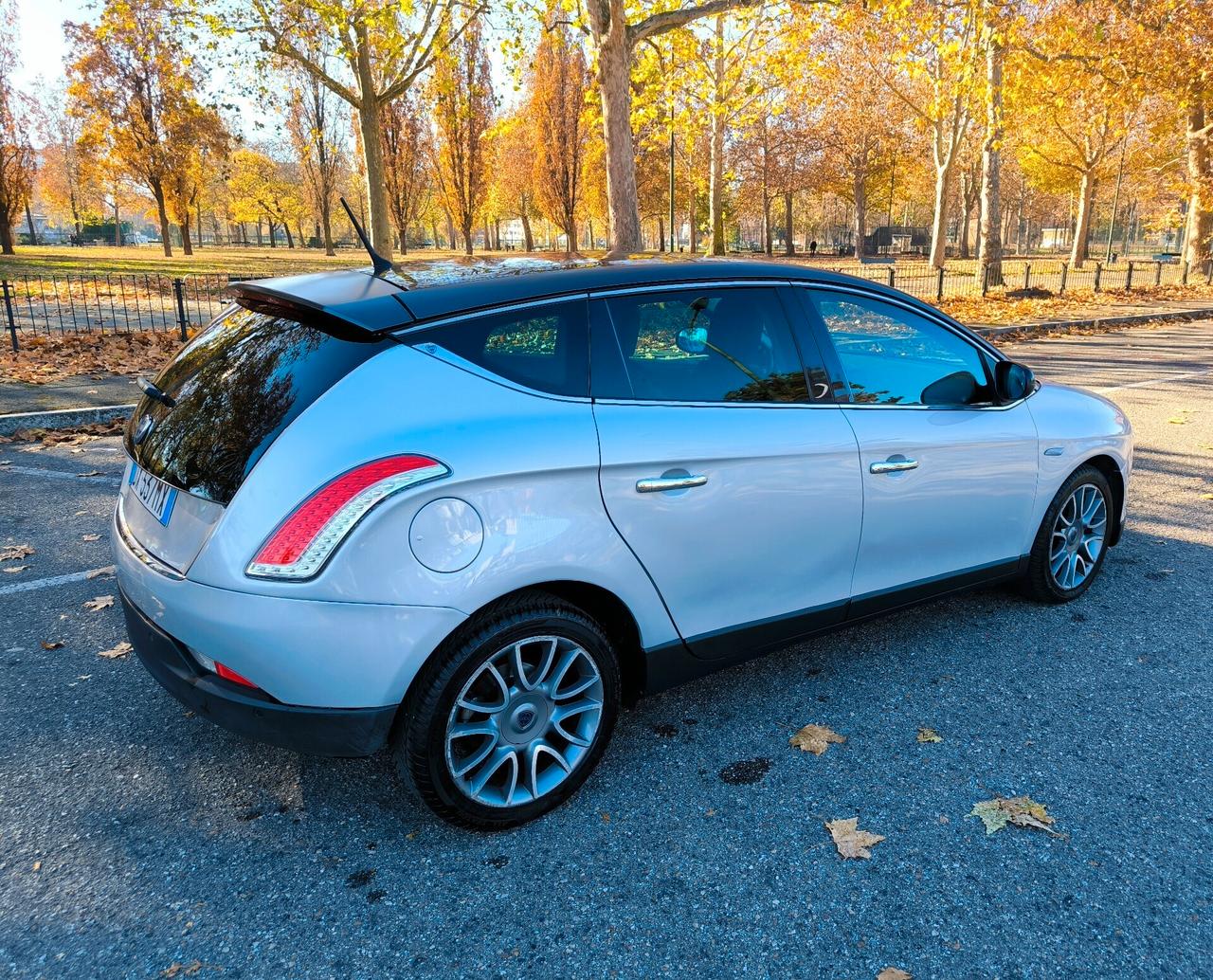 Lancia Delta 1.6 MJT DPF Selectronic Platino UNICO PROPRIETARIO