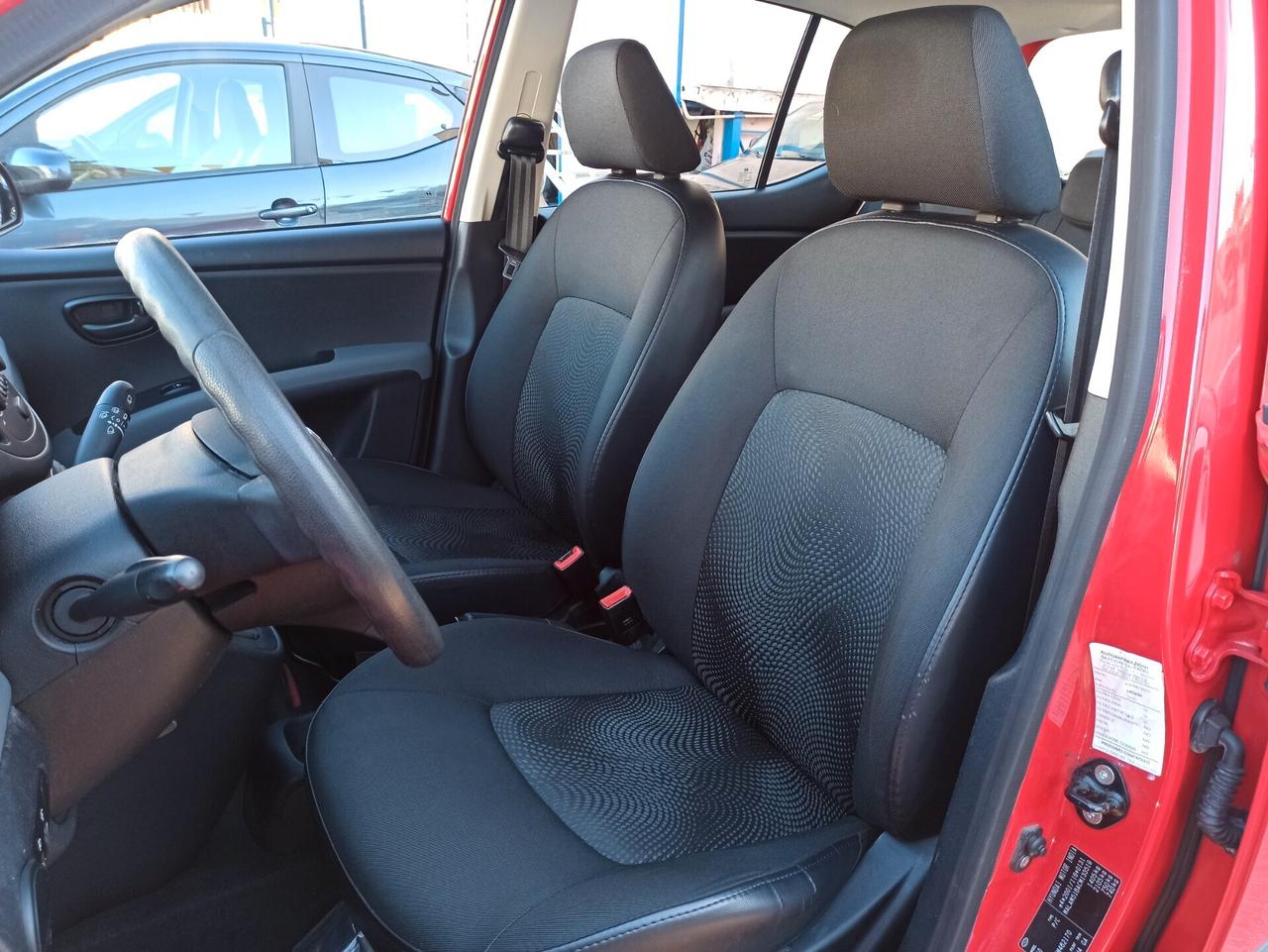 Hyundai i10 1.1 12V BlueDrive GPL Sound Edition