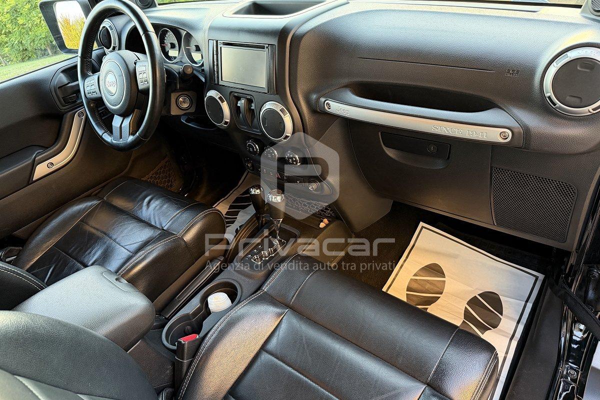 JEEP Wrangler 2.8 CRD DPF Sahara Auto