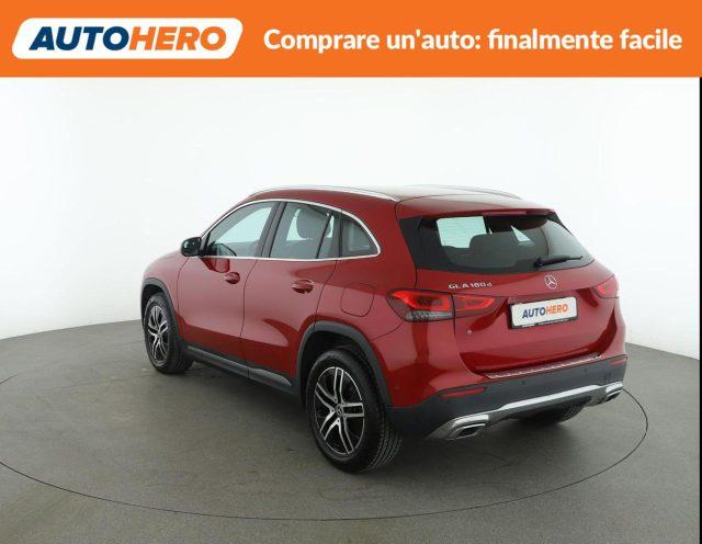 MERCEDES-BENZ GLA 180 d Automatic Sport
