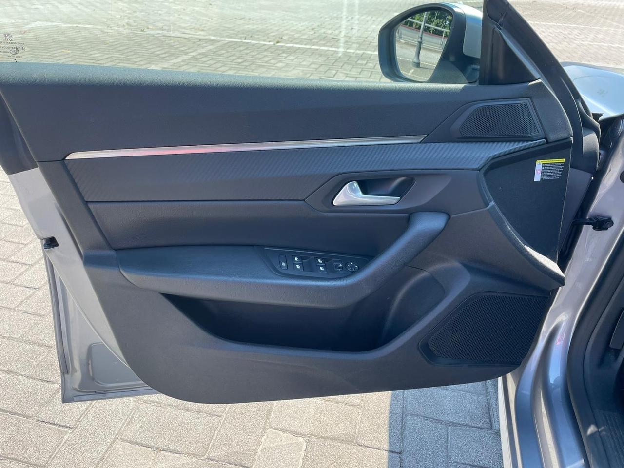 Peugeot 508 BlueHDi 130 Stop&Start EAT8 SW Business