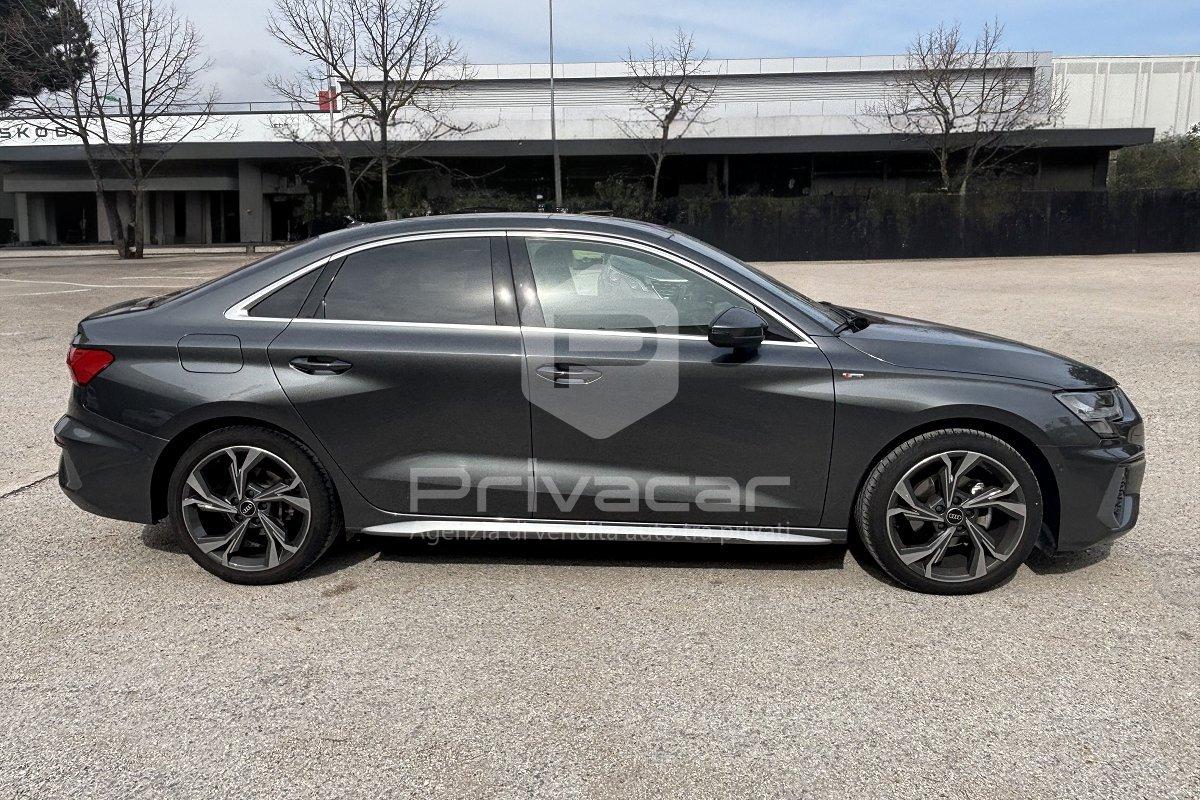 AUDI A3 Sedan 35 TDI S tronic S line edition
