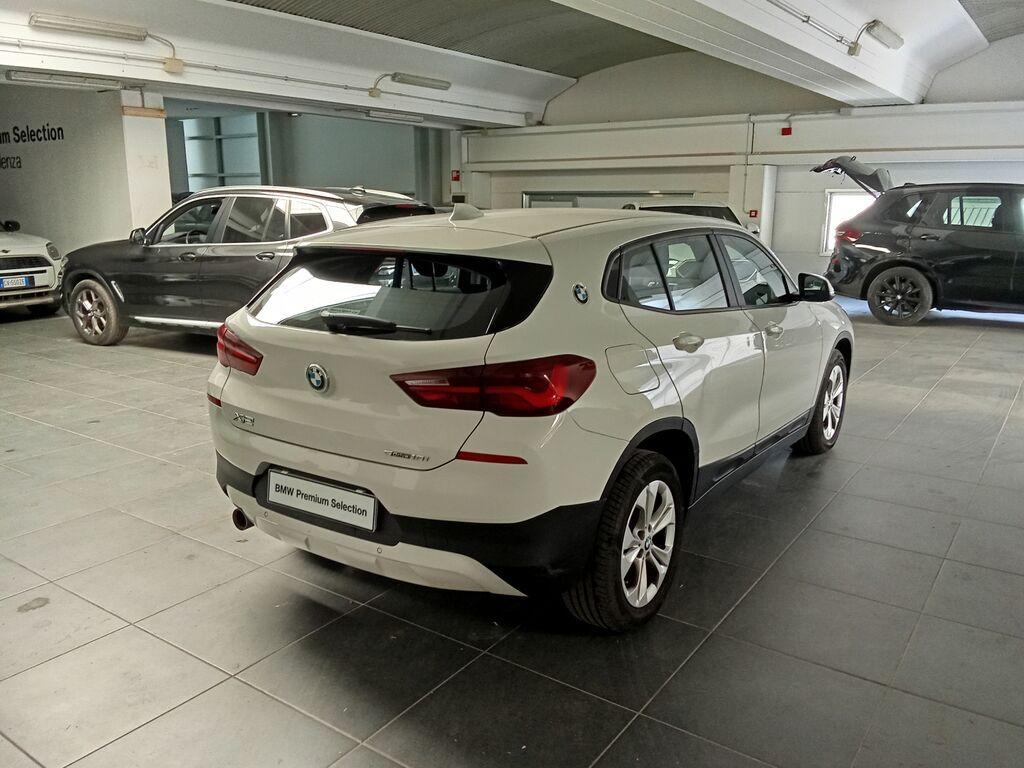 BMW X2 18 i Advantage sDrive Steptronic