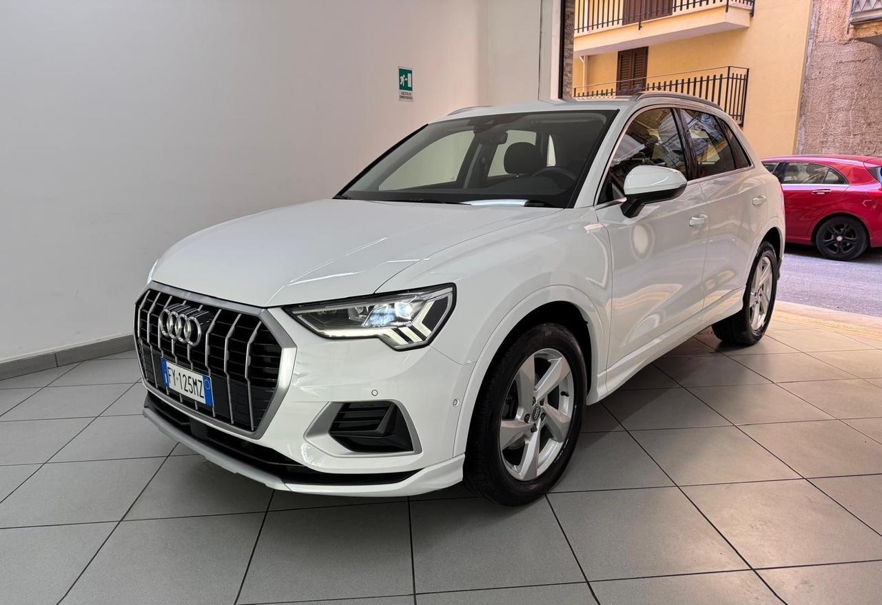 Audi Q3 2.0 35 TDI STronic Business Advanced 150/CV