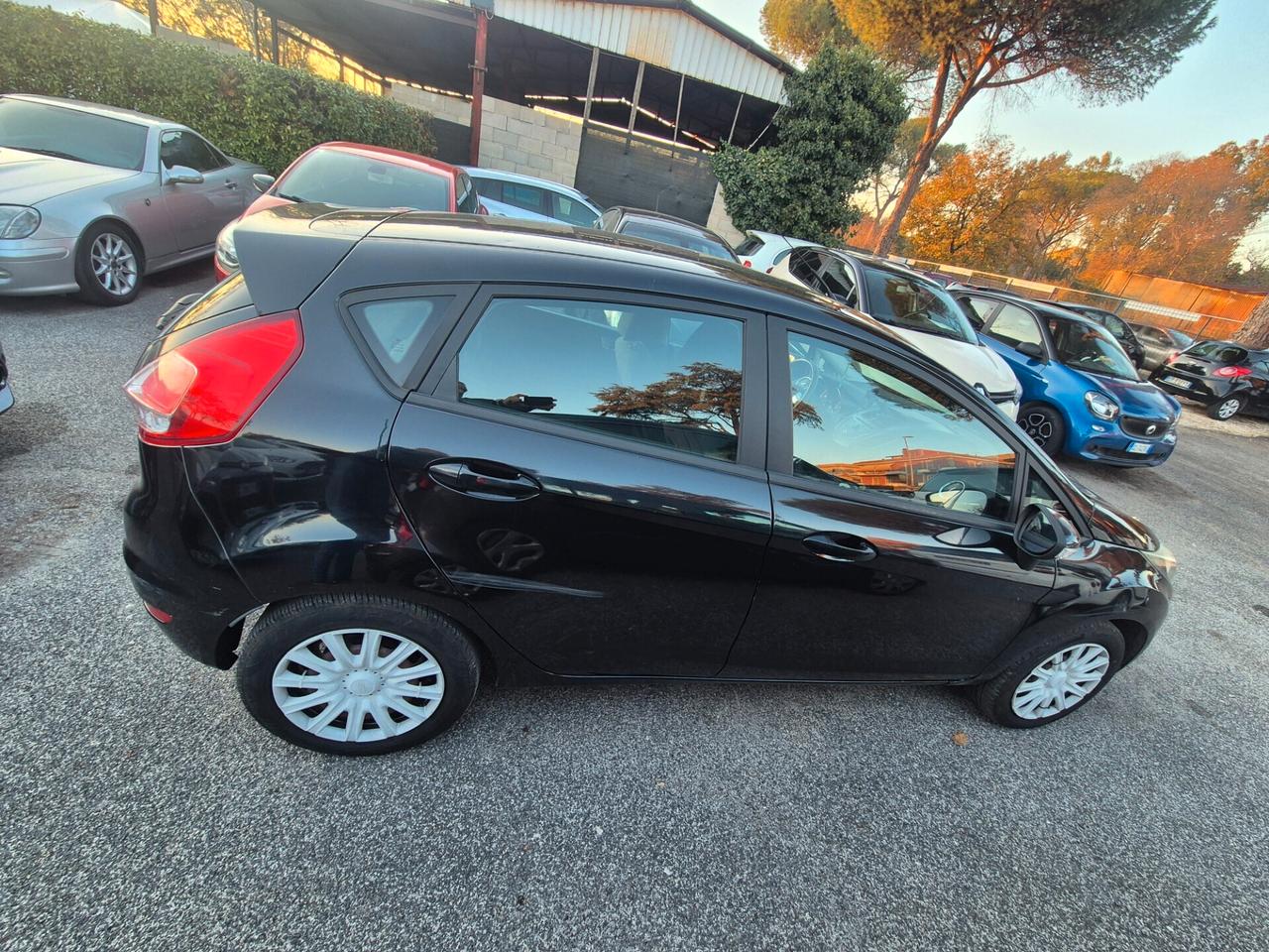 Ford Fiesta 1.2 60CV 5 porte Titanium