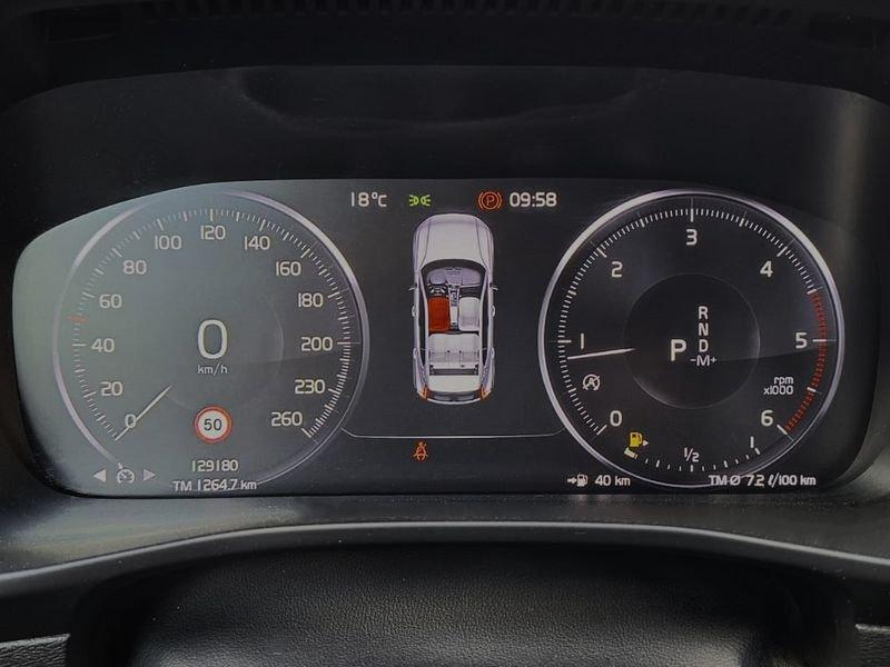 Volvo XC40 D3 150 CV AWD Automatica NAVI LED Business