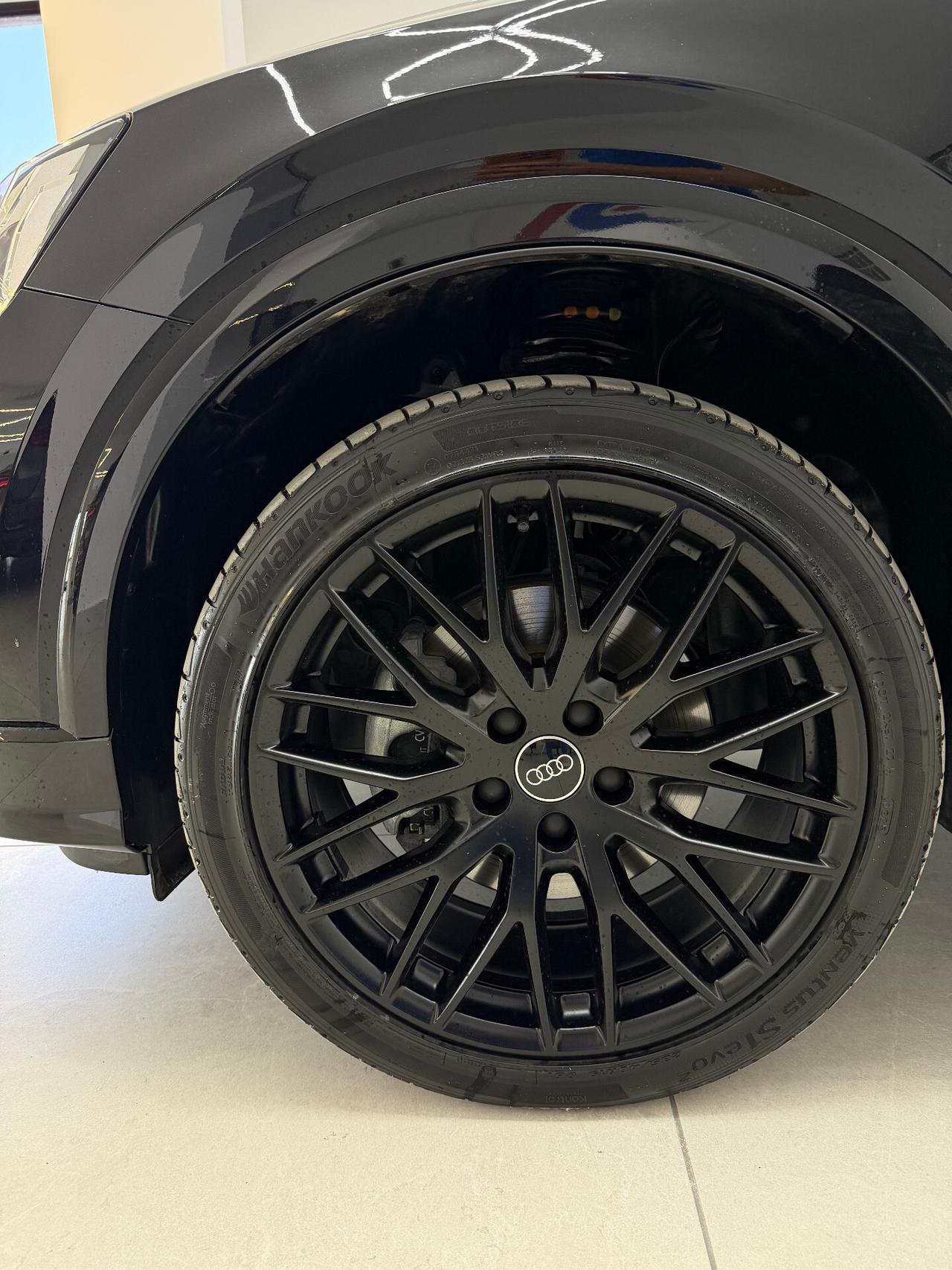 Audi Q2 35 TDI S tronic line Edition