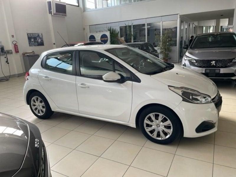 Peugeot 208 BlueHDi 75 5 porte Mix Autocarro N1 4 posti