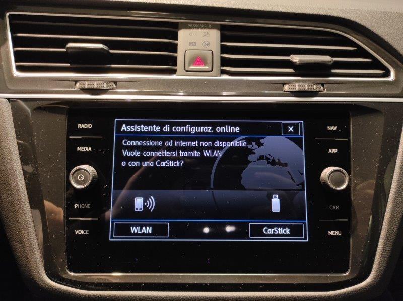 VOLKSWAGEN Tiguan 2ª serie - Tiguan 2.0 TDI SCR DSG Business BlueMotion Technology