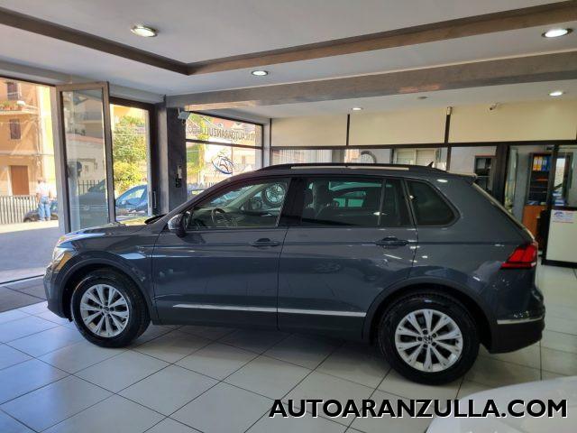 VOLKSWAGEN Tiguan NEW 2.0 TDI 150CV SCR DSG Life - Fari a Led