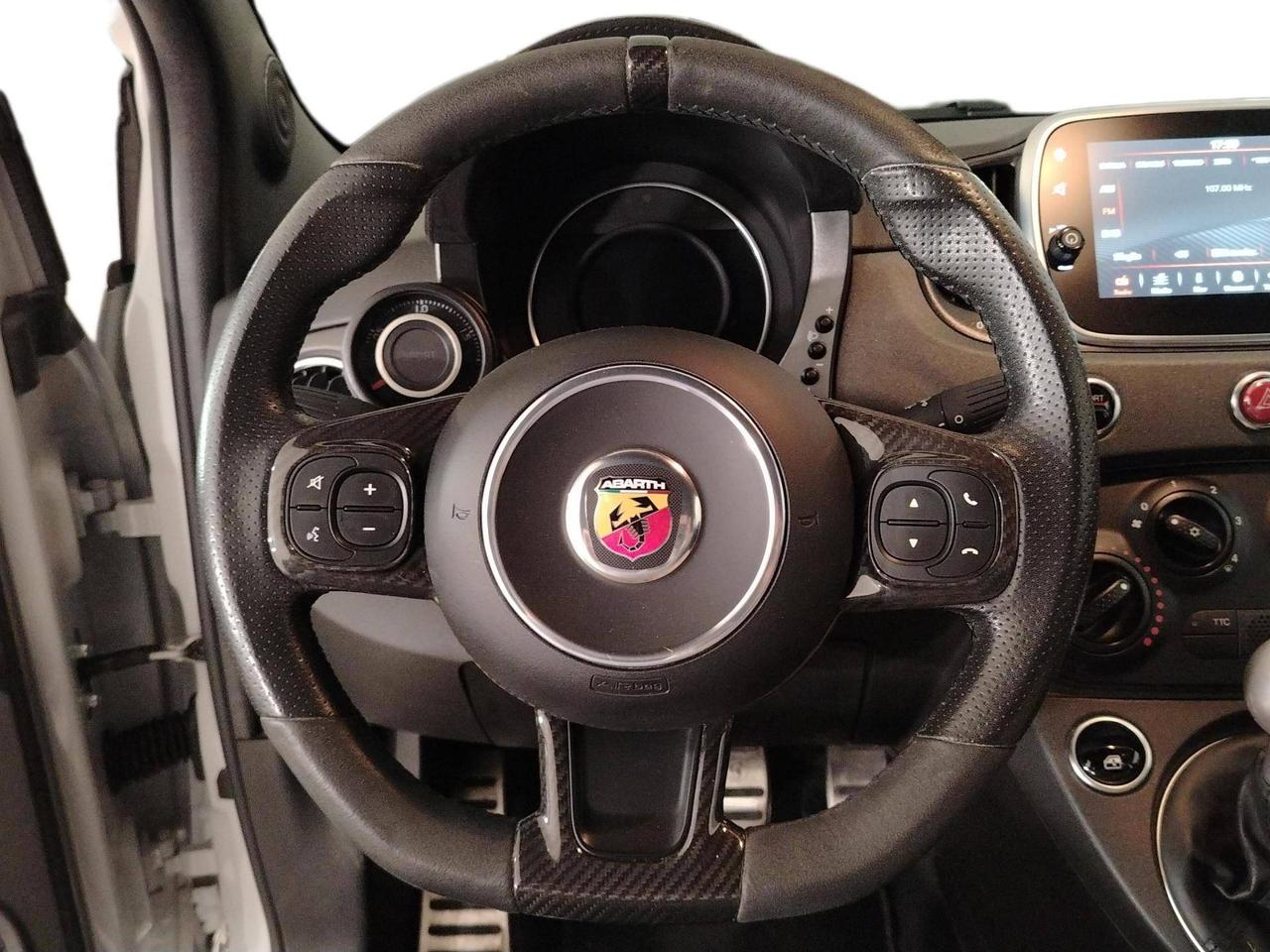 Abarth 500 595 1.4 t-jet esseesse 180cv