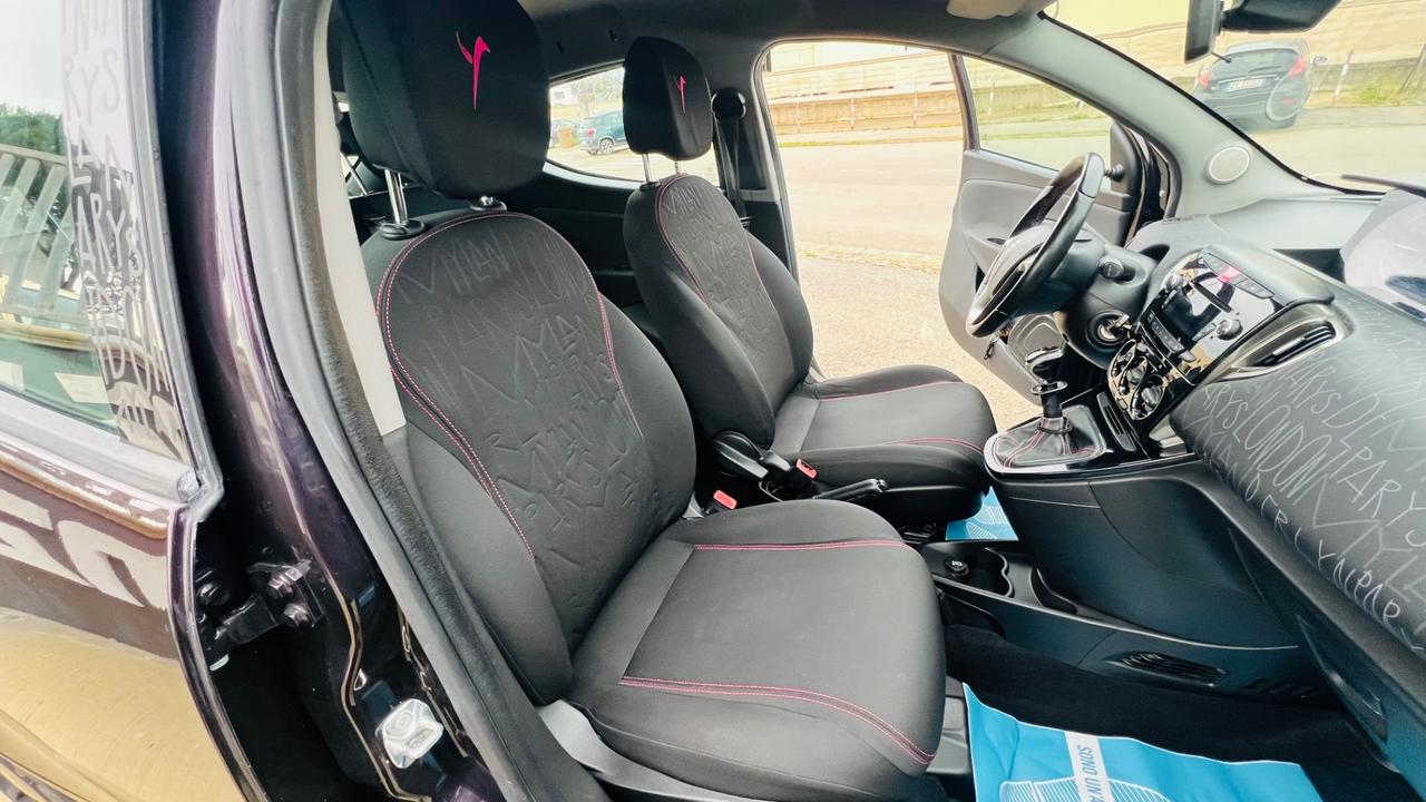 Lancia Ypsilon 1.2 69 CV 5 porte GPL Ecochic Elefantino