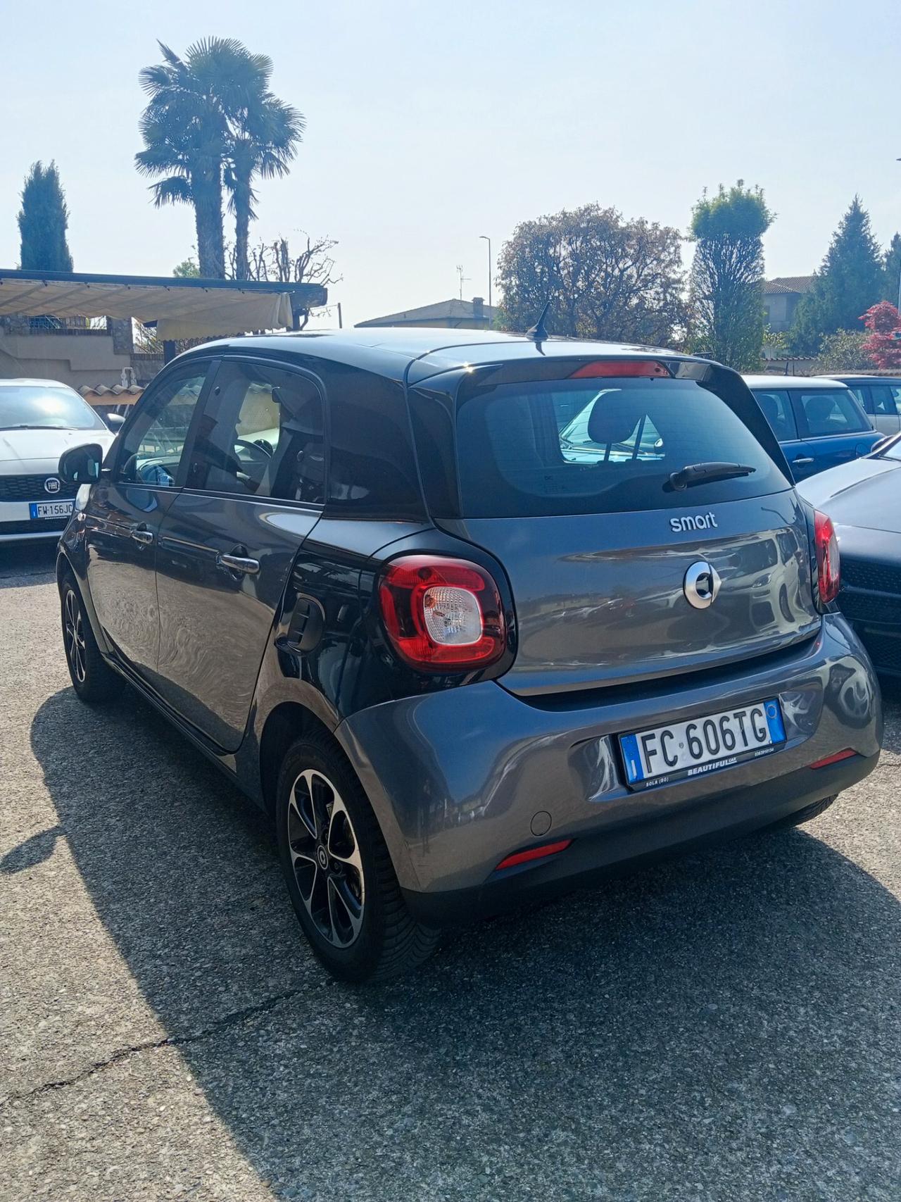 Smart ForFour 70 1.0 Passion