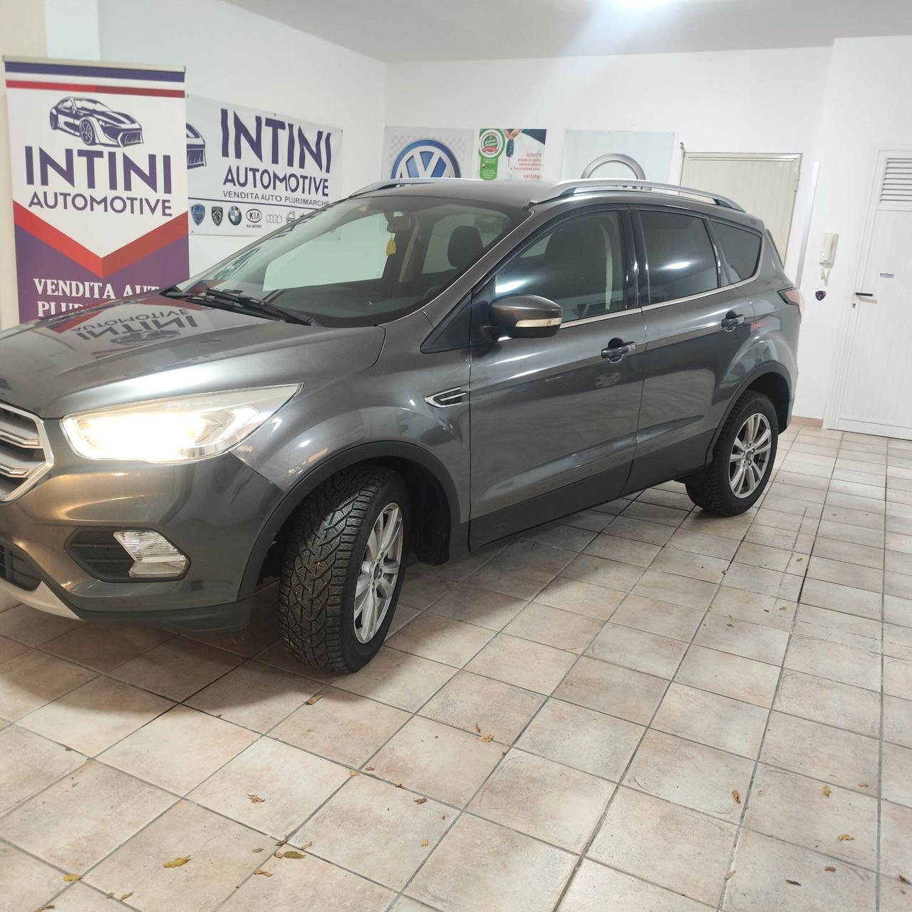 Ford Kuga 1.5 TDCI 120 CV S&S 2WD Plus automatico (12 mesi di garanzia)
