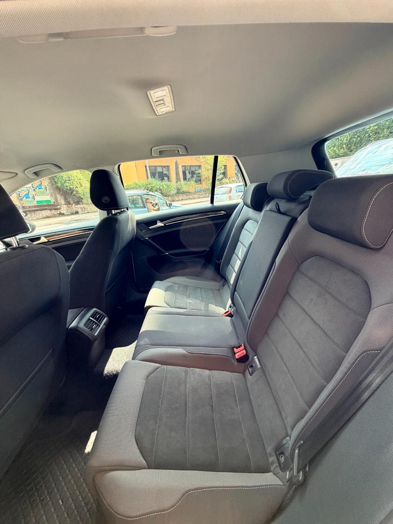 Volkswagen Golf 1.4 TGI DSG 5p. Executive BlueMotion
