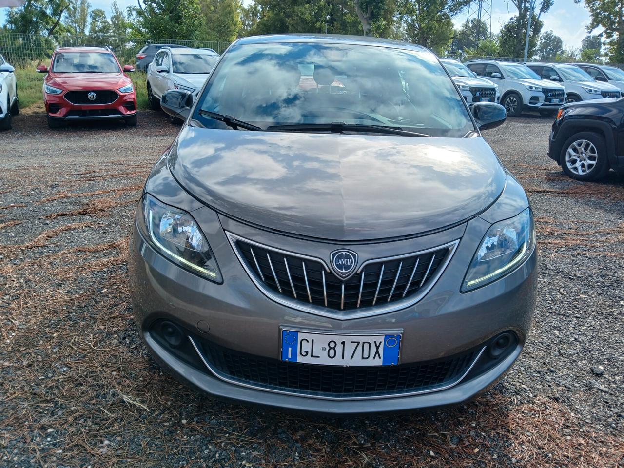 Lancia Ypsilon 1.0 FireFly 5p S&S Hybryd Gold