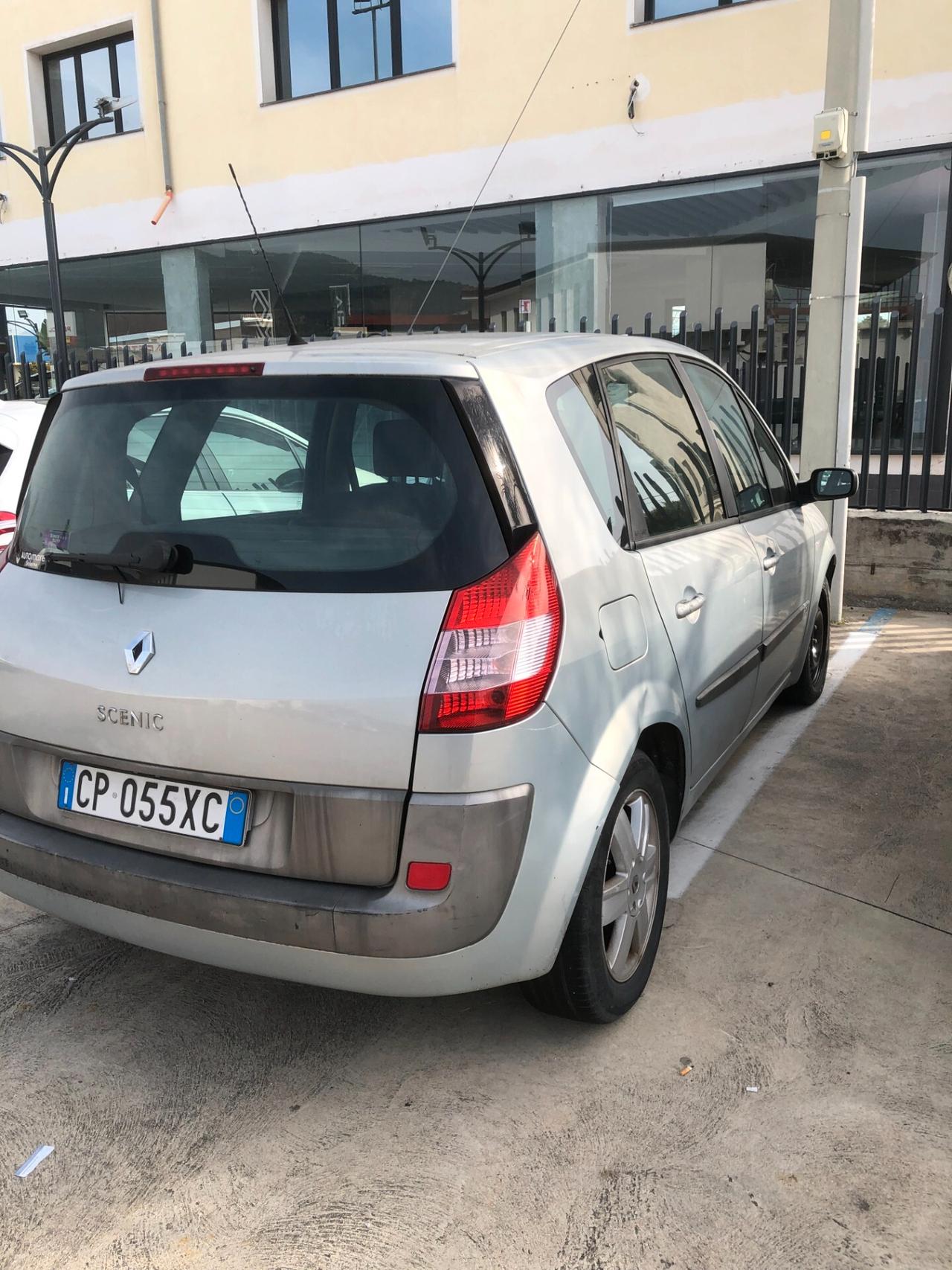 Renault Scenic Scénic 1.5 dCi/100CV Confort Dynamique