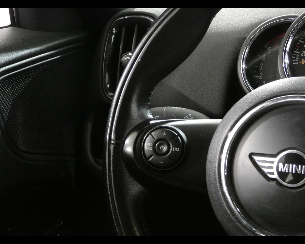 MINI Mini Countrym.(F60) - Mini 2.0 Cooper D Hype Countryman