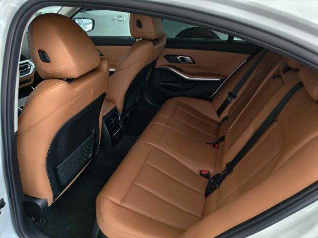 BMW 320 Serie 3(G20/1-80/1) - d 48V xDrive Sport