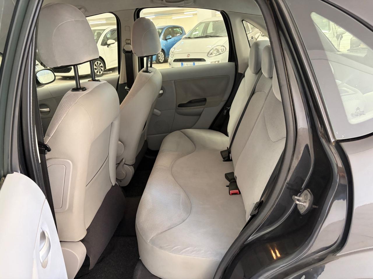 Citroen C3 1.1 Exclusive km 75.000 Nuova !