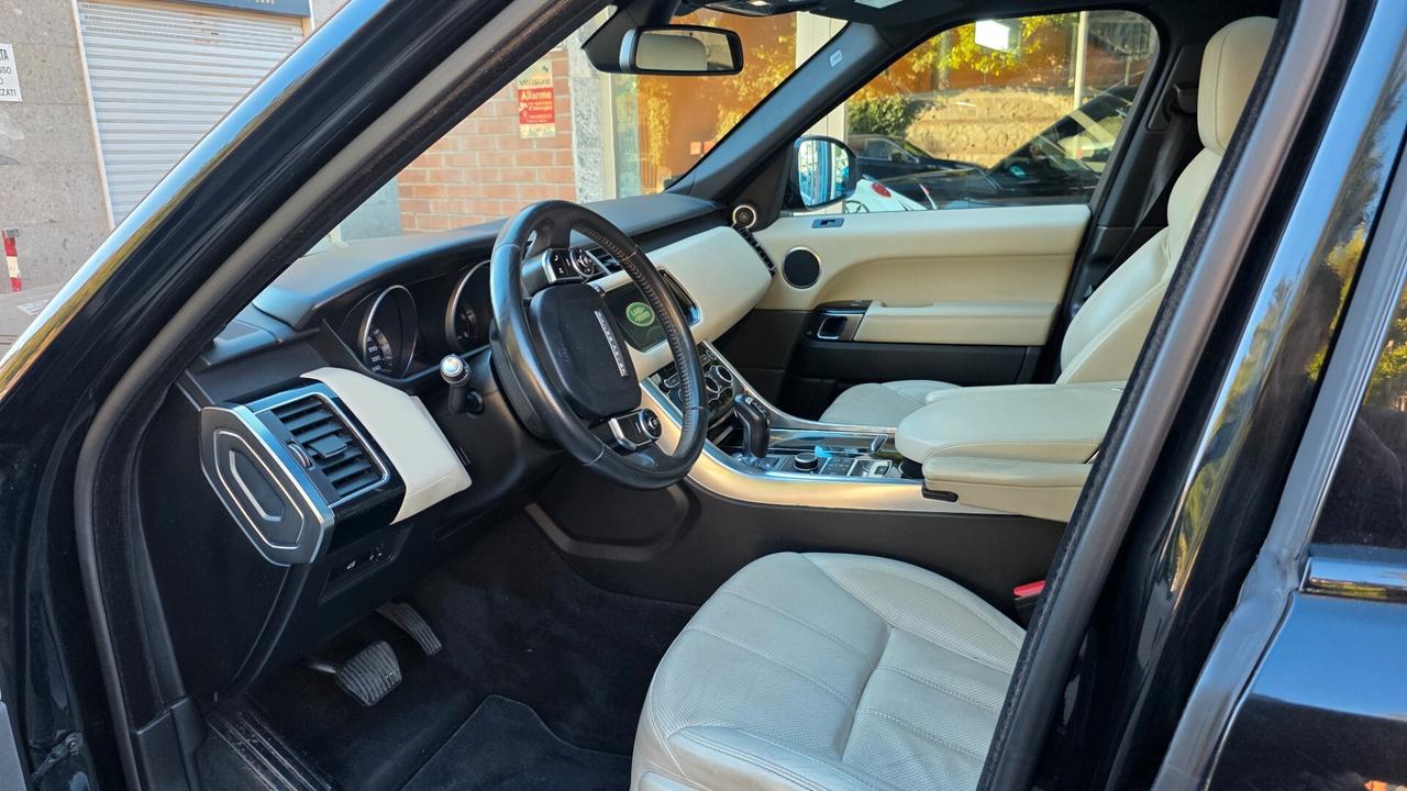 Land Rover Range Sport 3.0 TDV6 HSE Dynamic Auto