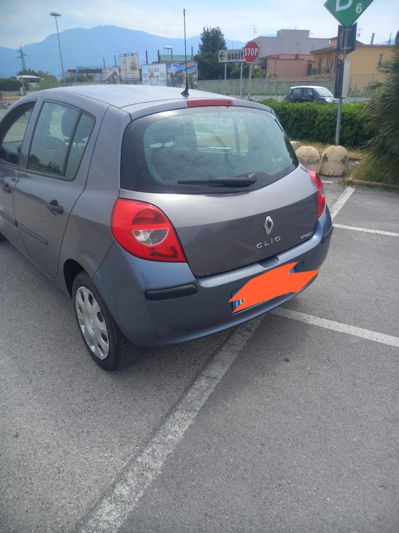 Renault Clio 2006