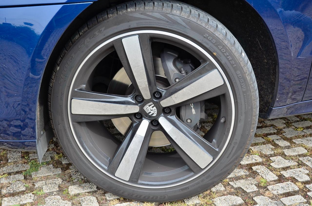 PORSCHE MACAN 2.0 T 265cv PDK, CRONOLOGIA SERVICE PORSCHE, TETTO, SCARICO SPORTIVO, SOSPENSIONI ADATTIVE, FARI PDLS, PERMUTE