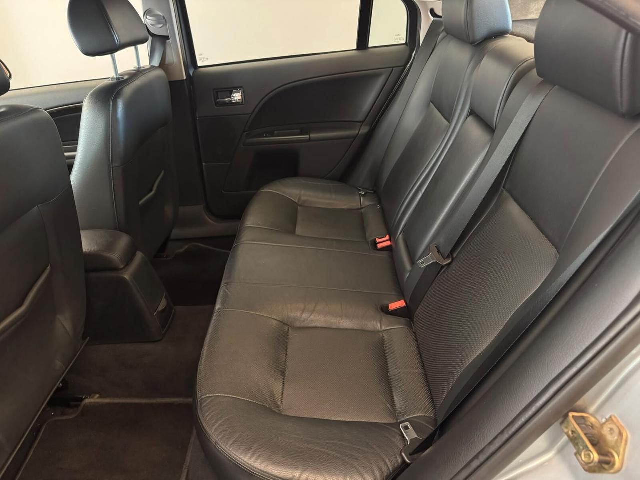 FORD MONDEO 2.2 TDCI GHIA BERLINA