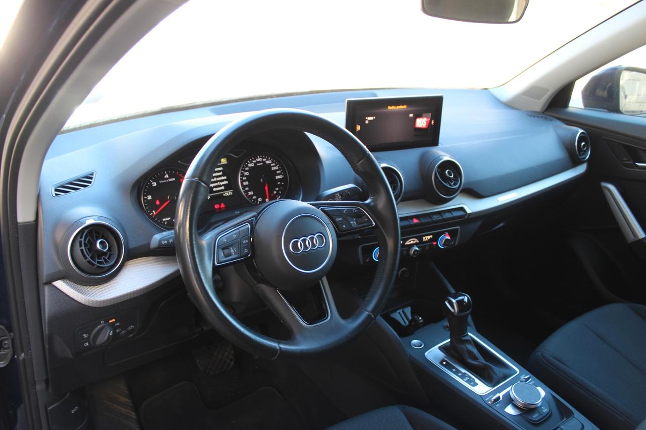 Audi Q2 35 TDI quattro S tronic Business