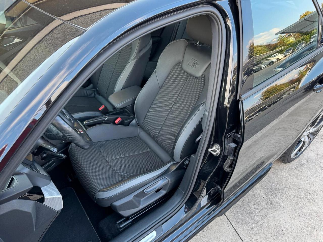 Audi A1 SPB 30 TFSI S tronic line edition