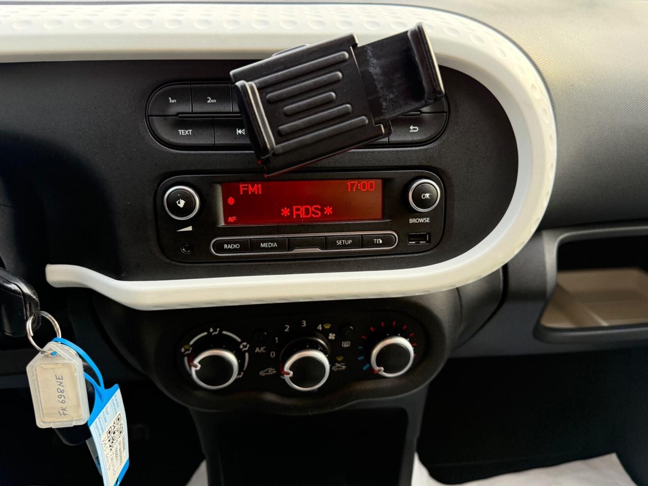 Renault Twingo - Benzina - Neopatentati